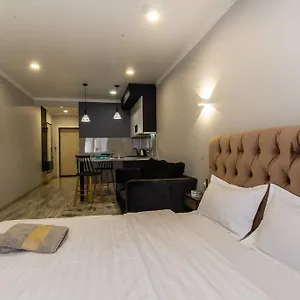 Golden Square 162 Апартаменты Алматы