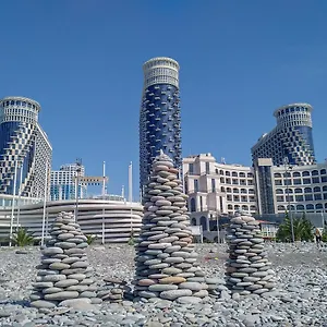 Apartment On Khimshiashvili Апартаменты Батуми